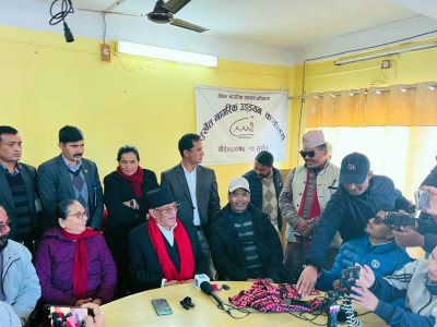सरकारप्रति हाम्रो कुनै अभिरुचि छैन:  प्रचण्ड