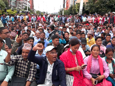 राहत शिक्षक ‘शैक्षिक विद्रोह’ को तयारीमा