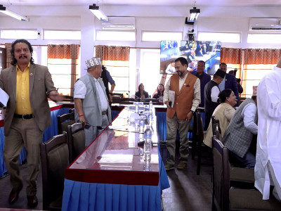 लेखा समितिमा फेरि चर्काचर्की, सांसद मोदी ‘सुटिङ’ गर्न मात्र आएको आरोप