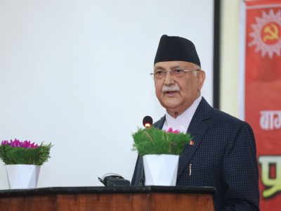 एमालेलाई स्पष्ट बहुमतमा ल्याउने मिसन २०८४ मा जुट्न जनप्रतिनिधिलाई प्रधानमन्त्रीको आग्रह