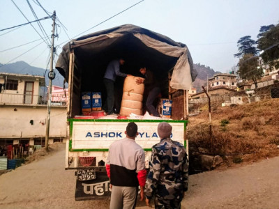 प्रतिनिधिसभा निर्वाचन : बाजुरामा पुग्यो निर्वाचन सामग्री