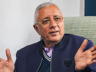 आन्दोलनरत शिक्षकहरुलाई नियमित काममा फर्कने वातावरण बनाऔं : डा.शेखर कोइराला