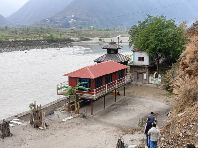 सुनकोसी कटानको जोखिममा विश्वामित्र गुफा