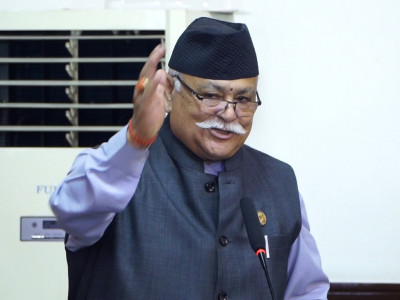 अहिलेको बजेटमा युवा जनशक्तिलाई देशमा रोक्ने योजना छैनन् : दिपक बहादुर सिंह