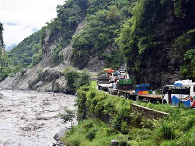 बेनी–जोमसोम सडक सधैँ सास्ती