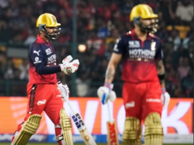 आइपिएलमा आरसीबीको विजयी सुरुवत, हैदरावाद ६ विकेटले पराजित