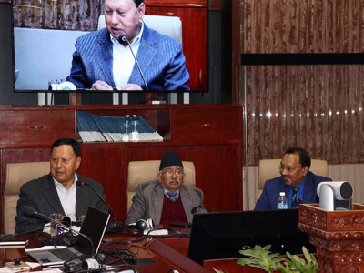 नेपालमा ‘इन्टरनेट एडिक्सन’को जोखिम, मानसिक समस्या बढ्दो