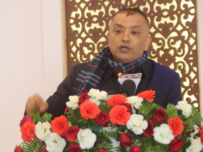 संविधानलाई सही बाटोमा फर्काउन चुनाव अनिवार्य छ : गगन थापा