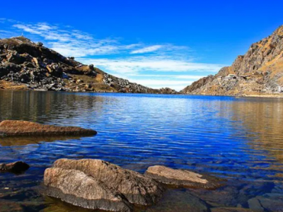 रसुवामा पर्यटक संख्या बढ्यो, गोसाइँकुण्ड र लाङटाङ प्रमुख आकर्षण