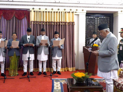 नवनियुक्त राजदूतहरूले लिए सपथ