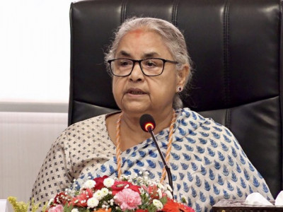 ‘नागरिक समाज’ को अस्त्र उठाएर दल तर्साउँदै प्रधानमन्त्री