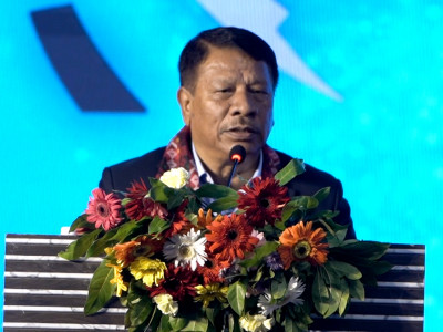 नेपालको भूवनावट अनुसार सिमेन्टको प्रयोग जरुरी छ : मन्त्री सिंह