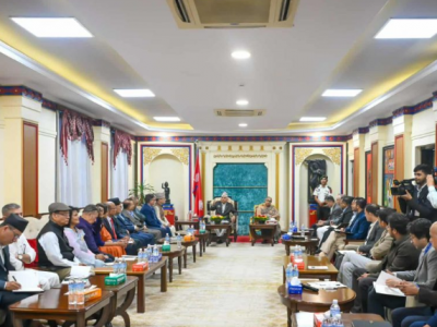 राष्ट्रपति पौडेलले बोलाएको सर्वदलीय बैठकमा प्रमुख दलका को को नेता गए