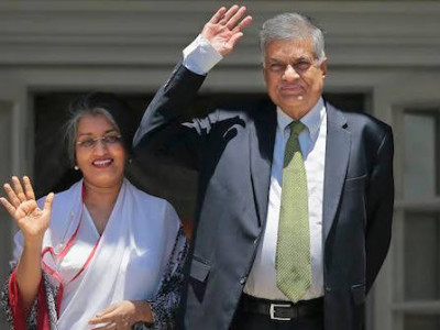 श्रीलंकामा राष्ट्रपति र प्रधानमन्त्रीको कार्यभार रनिल विक्रमसिंघेलाई