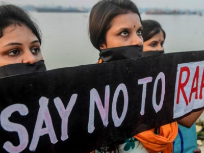 अमेरिकाबाट फर्किएकी ब्लगरको पाकिस्तानमा सामुहिक बलात्कार