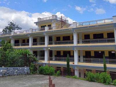 गाउँ–गाउँमा सुविधा सम्पन्न विद्यालय, विद्यार्थी भने घट्दै