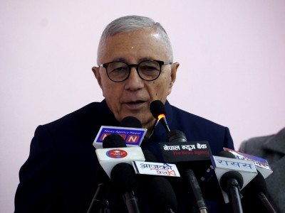 सामाजिक संजाल सम्बन्धि विधेयक जस्ताको त्यस्तै पारित गर्न मिल्दैन् – डा. कोइराला