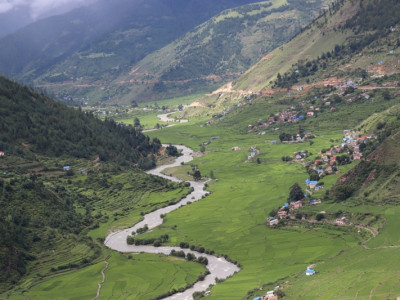 सिञ्जाको सौन्दर्यले मोहित छन् पर्यटक