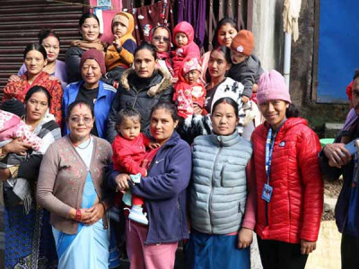 पुराना घरमा नयाँ पुस्तालाई हुर्किइरहेकी ‘महिला स्वयंसेविका’