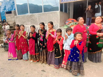 उजेली दिदीको आशाः पर्यटक बढ्लान र गाउँले फर्केलान