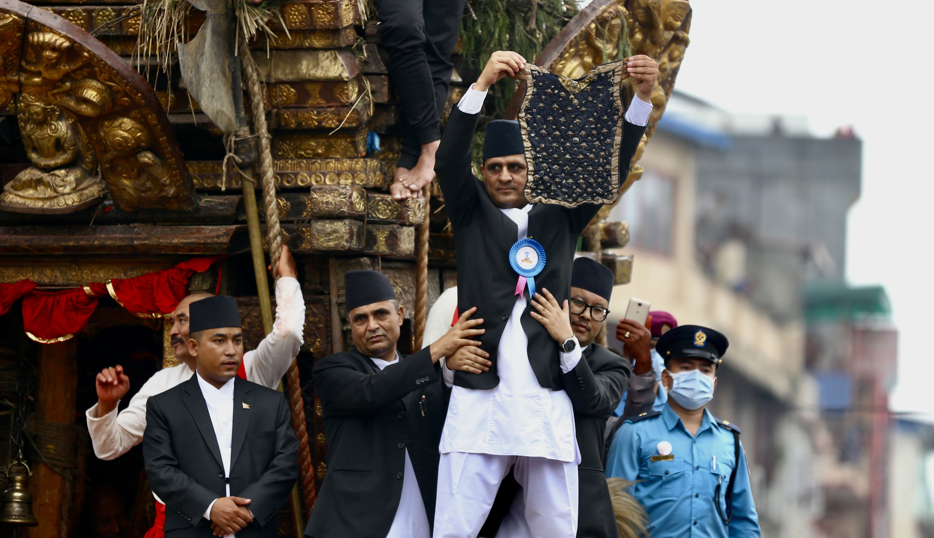 तस्बिरमा हेर्नुस् रातो मछिन्द्रनाथको भोटो