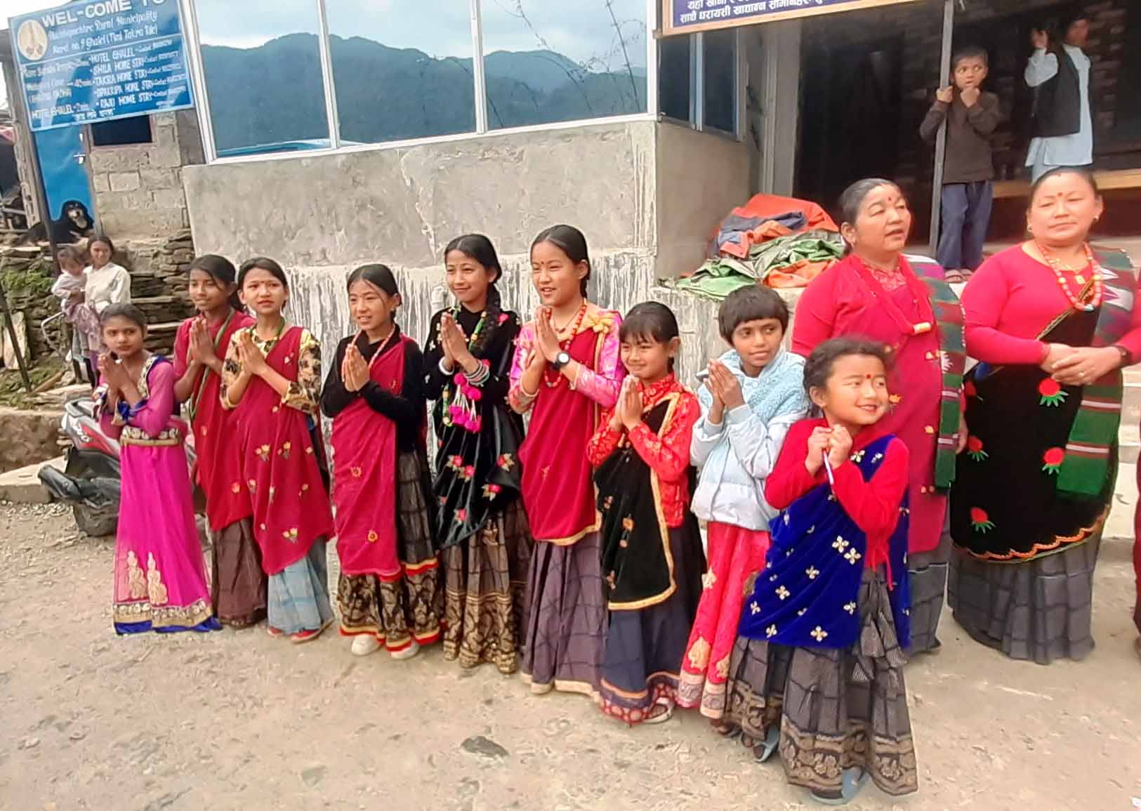 उजेली दिदीको आशाः पर्यटक बढ्लान र गाउँले फर्केलान